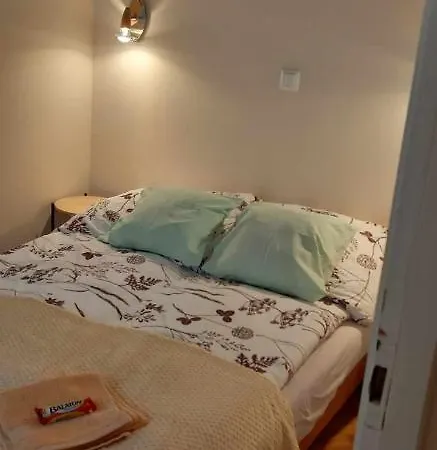 Rosy Apartman Appartement